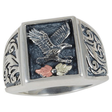 Black Hills Gold gravierter Adler-Goldring auf Sterlingsilber für Herren