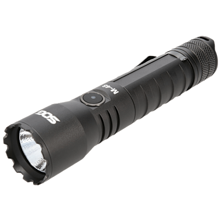 SOG M-48 2.500 Lumen wiederaufladbare Taschenlampe