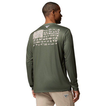 Columbia Terminal Tackle PFG Langarmshirt mit Fischflagge
