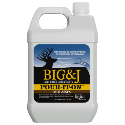 Big & J Pour-It-On Melasses Liquid Deer Lockstoff